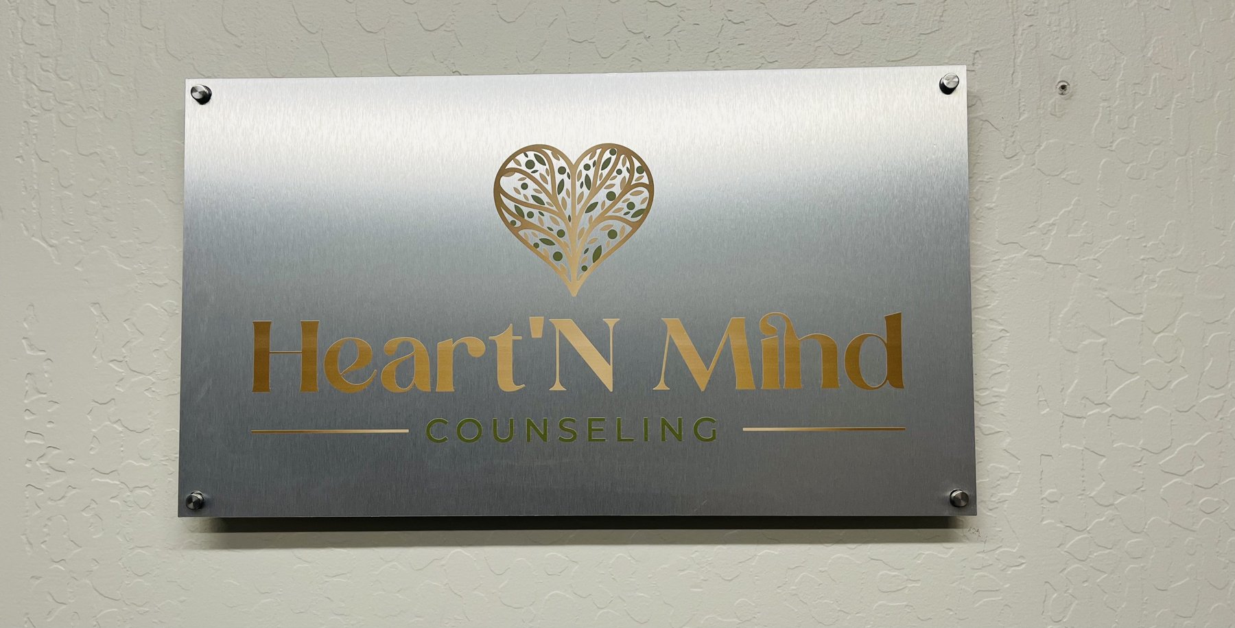 Heart'N Mind Counseling sign at the Brentwood office